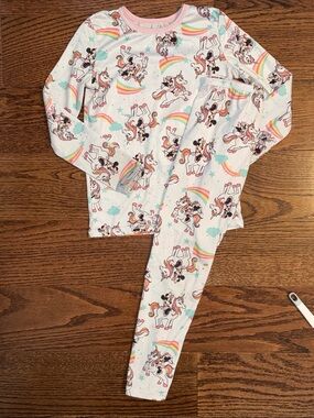 5t bundle of 3 pairs of 2-piece pajamas.